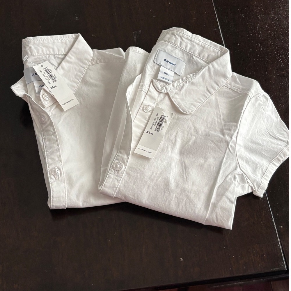 Old Navy Girls White Short Sleeve Button Down Uniform Shirt Set of 2 XS 5 283910
